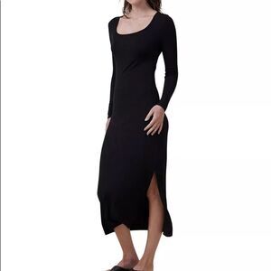 COTTON ON
Women's Staple Long Sleeve Maxi Dress Size S NWT in packaging
